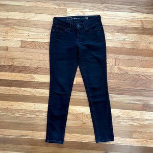 Levi's Black Wash Skinny Jeans Size 24